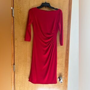 Beautiful red dress!